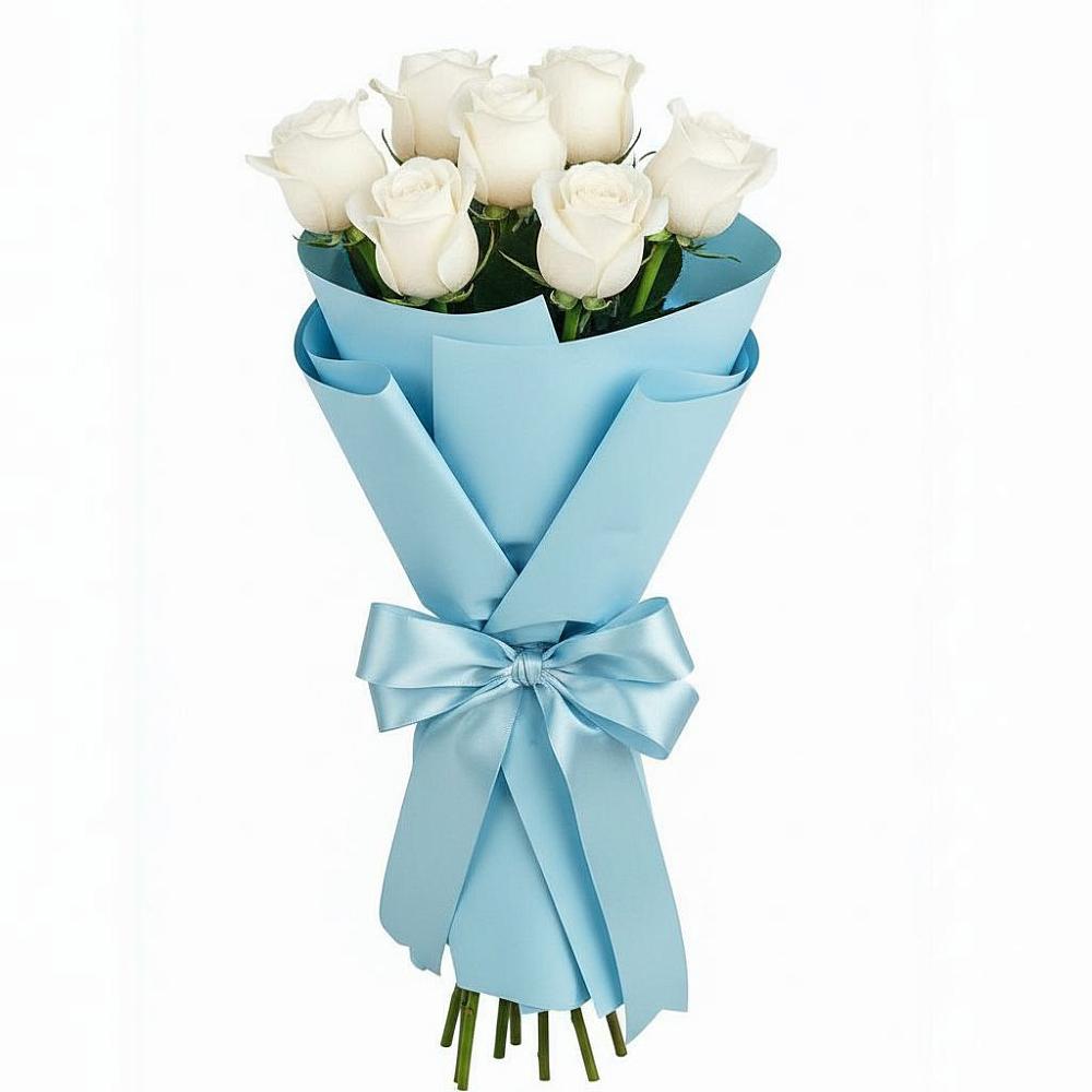 Букет 7 белых роз Проуд в Ладушкине