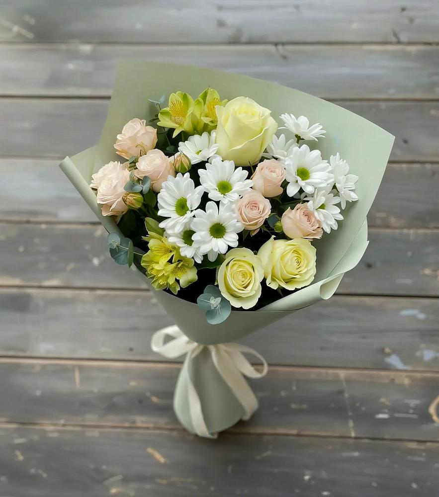 Букет цветов из: Альстромерии, Розы и Хризантемы в Ладушкине