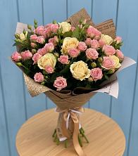 Букет цветов из:  Розы в Ладушкине