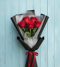 Букет цветов из:  Розы в Ладушкине