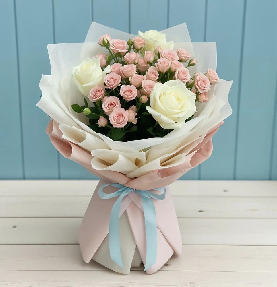 Букет цветов из: Розы в Ладушкине