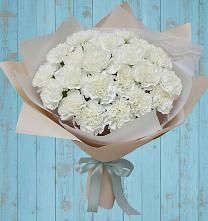 Букет цветов из:  Гвоздики в Ладушкине